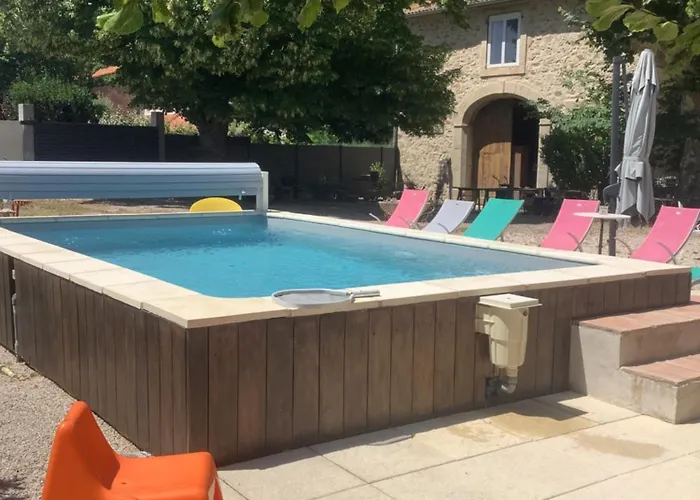 Chez Les Brocs B&B